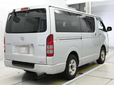 Toyota REGIUS ACE VAN  с аукциона в Японии