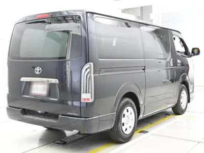 Toyota REGIUS ACE VAN