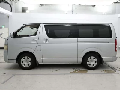 Toyota REGIUS ACE VAN