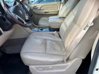 GM CADILLAC ESCALADE лот № 35054 оценка 4  с аукциона в Японии 6