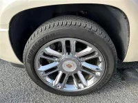 GM CADILLAC ESCALADE лот № 35054 оценка 4  с аукциона в Японии 8