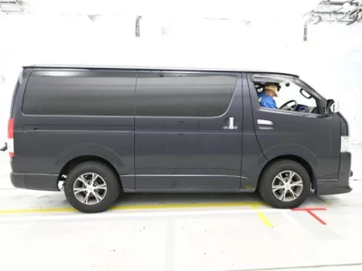 Toyota REGIUS ACE VAN