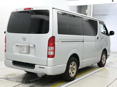 Toyota REGIUS ACE VAN