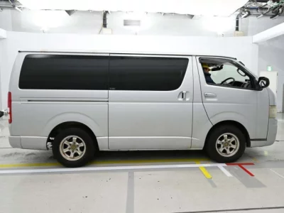 Toyota REGIUS ACE VAN