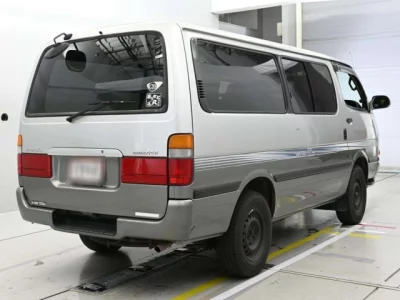 Toyota REGIUS ACE VAN