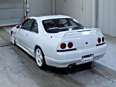Nissan SKYLINE