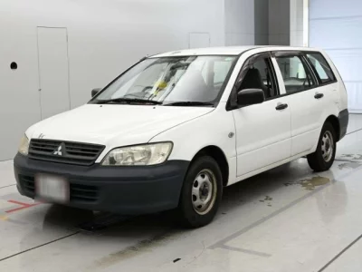 Mitsubishi LANCER VAN