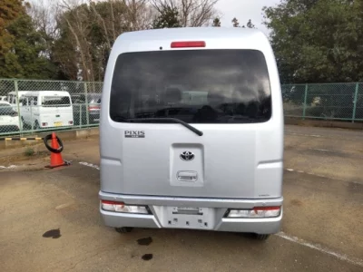 Toyota PIXIS VAN