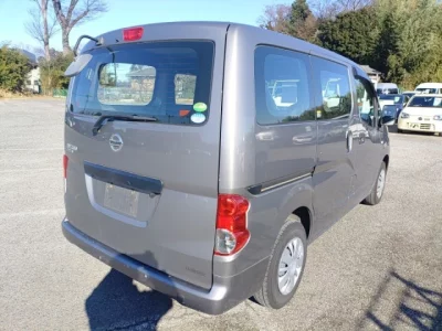 Nissan NV200