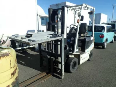 Nissan FORKLIFT