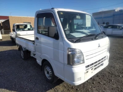 Mitsubishi MINICAB TRUCK