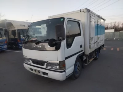 Isuzu ELF
