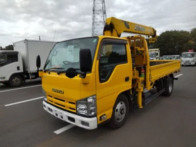 Isuzu ELF