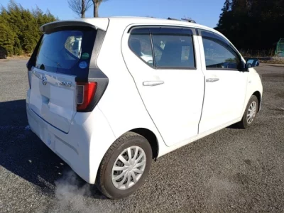 Daihatsu MIRA E S