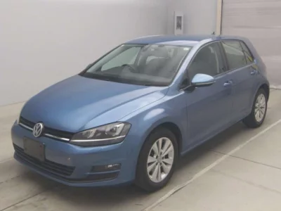 Volkswagen GOLF  с аукциона в Японии