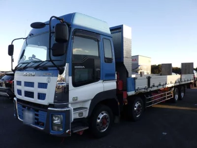 Isuzu GIGA