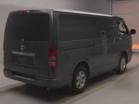 Toyota HIACE VAN лот № 85005 оценка RA  с аукциона в Японии 1