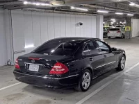 Mercedes-Benz E CLASS лот № 805 оценка 4  с аукциона в Японии 1