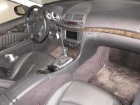 Mercedes-Benz E CLASS лот № 805 оценка 4  с аукциона в Японии 2