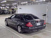 Mercedes-Benz E CLASS лот № 805 оценка 4  с аукциона в Японии 4