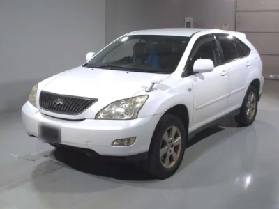 Toyota HARRIER  с аукциона в Японии