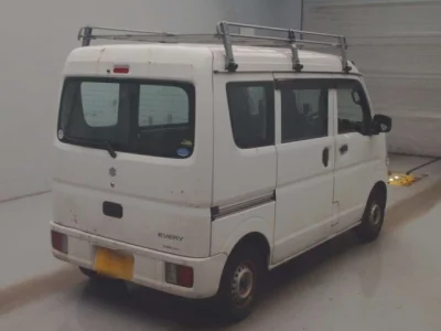 Suzuki EVERY  с аукциона в Японии