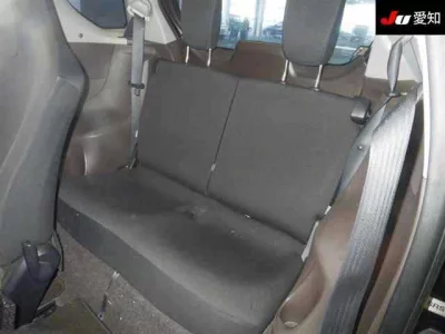 Toyota IQ  с аукциона в Японии