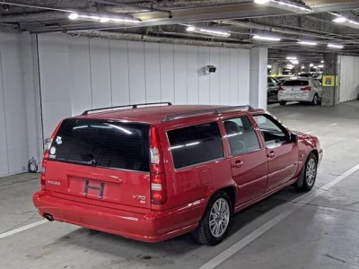 Volvo V70  с аукциона в Японии