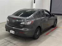 Mazda AXELA лот № 90017 оценка 3.5  с аукциона в Японии 4