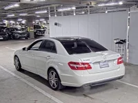 Mercedes-Benz E CLASS лот № 810 оценка 4  с аукциона в Японии 4