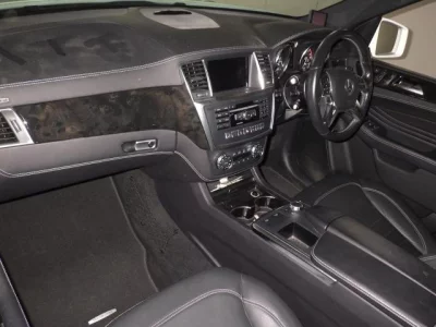 Mercedes-Benz ML CLASS