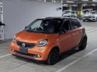 Smart FORFOUR лот № 821 оценка 4  с аукциона в Японии 3