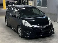 Honda FIT лот № 2034 оценка 3  с аукциона в Японии 3