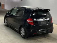 Honda FIT лот № 2034 оценка 3  с аукциона в Японии 1