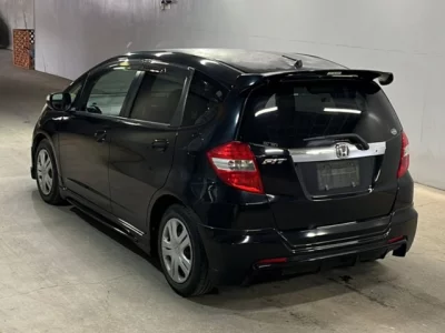 Honda FIT  с аукциона в Японии