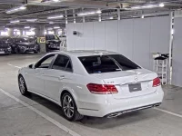 Mercedes-Benz E CLASS лот № 825 оценка 5  с аукциона в Японии 4