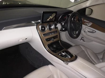 Mercedes-Benz C CLASS  с аукциона в Японии