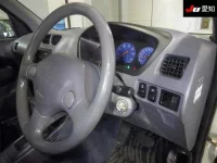 Daihatsu TERIOS KID лот № 64 оценка 3.5  с аукциона в Японии 4