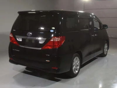 Toyota ALPHARD  с аукциона в Японии