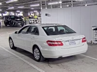 Mercedes-Benz E CLASS лот № 834 оценка 4.5  с аукциона в Японии 4