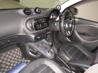 Smart FORFOUR  с аукциона в Японии