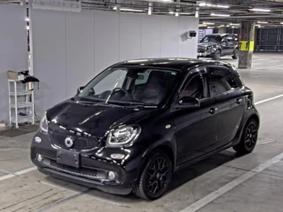 Smart FORFOUR  с аукциона в Японии