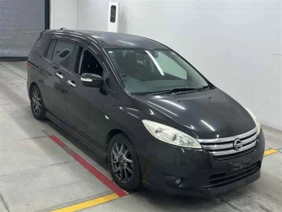 Nissan LAFESTA  с аукциона в Японии