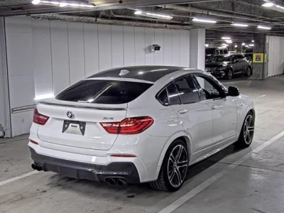 BMW X4  с аукциона в Японии