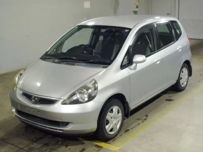Honda FIT  с аукциона в Японии