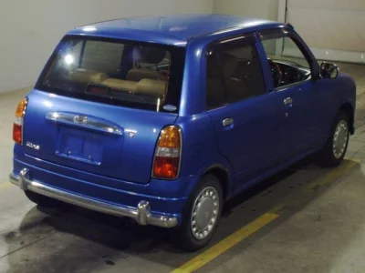 Daihatsu MIRA