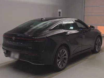 Toyota CROWN CROSSOVER