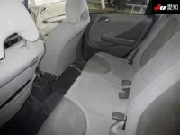 Honda FIT лот № 99 оценка R  с аукциона в Японии 3