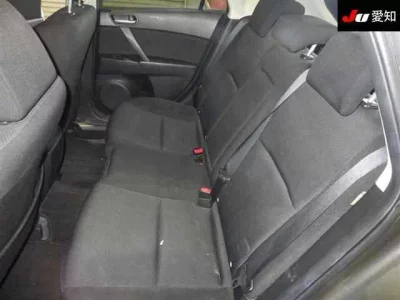 Mazda AXELA  с аукциона в Японии