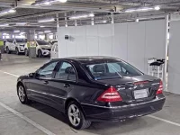 Mercedes-Benz C CLASS лот № 852 оценка 4  с аукциона в Японии 4